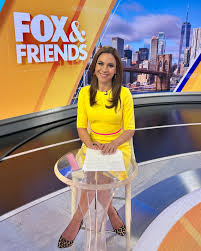 Jackie DeAngelis: Age, Biography, Husband, Family, Net Worth & Fox Business Career