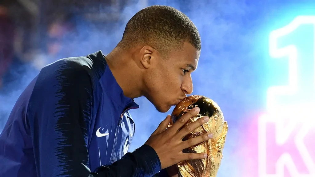  Kylian Mbappe Net Worth, Wife, Brother, Age, Height, Family & Religion
